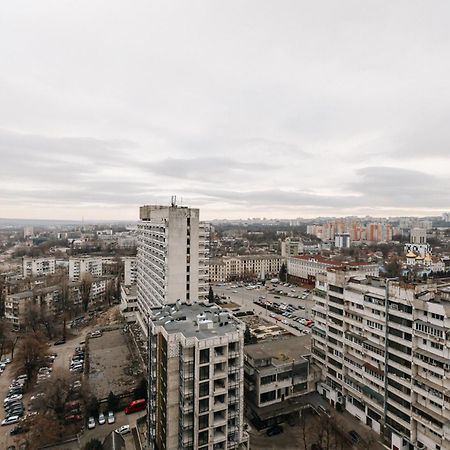 Main Street Sky House Apartments Chişinău Esterno foto
