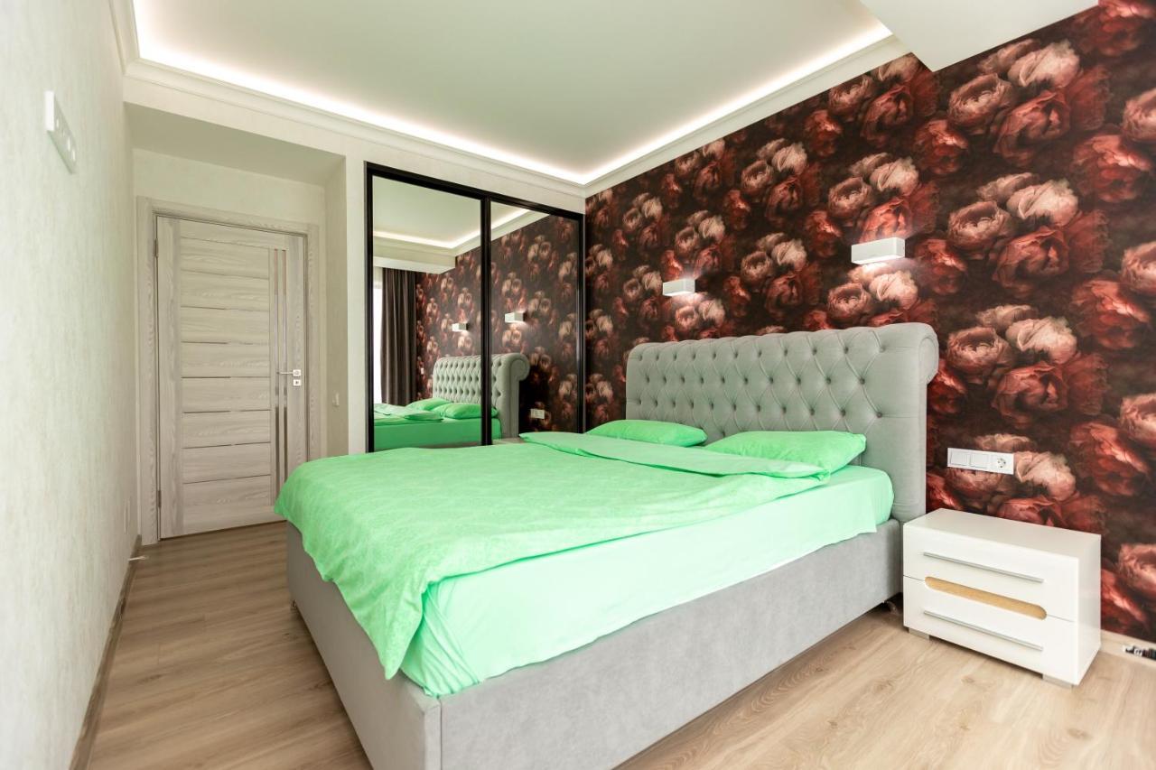 Main Street Sky House Apartments Chişinău Esterno foto