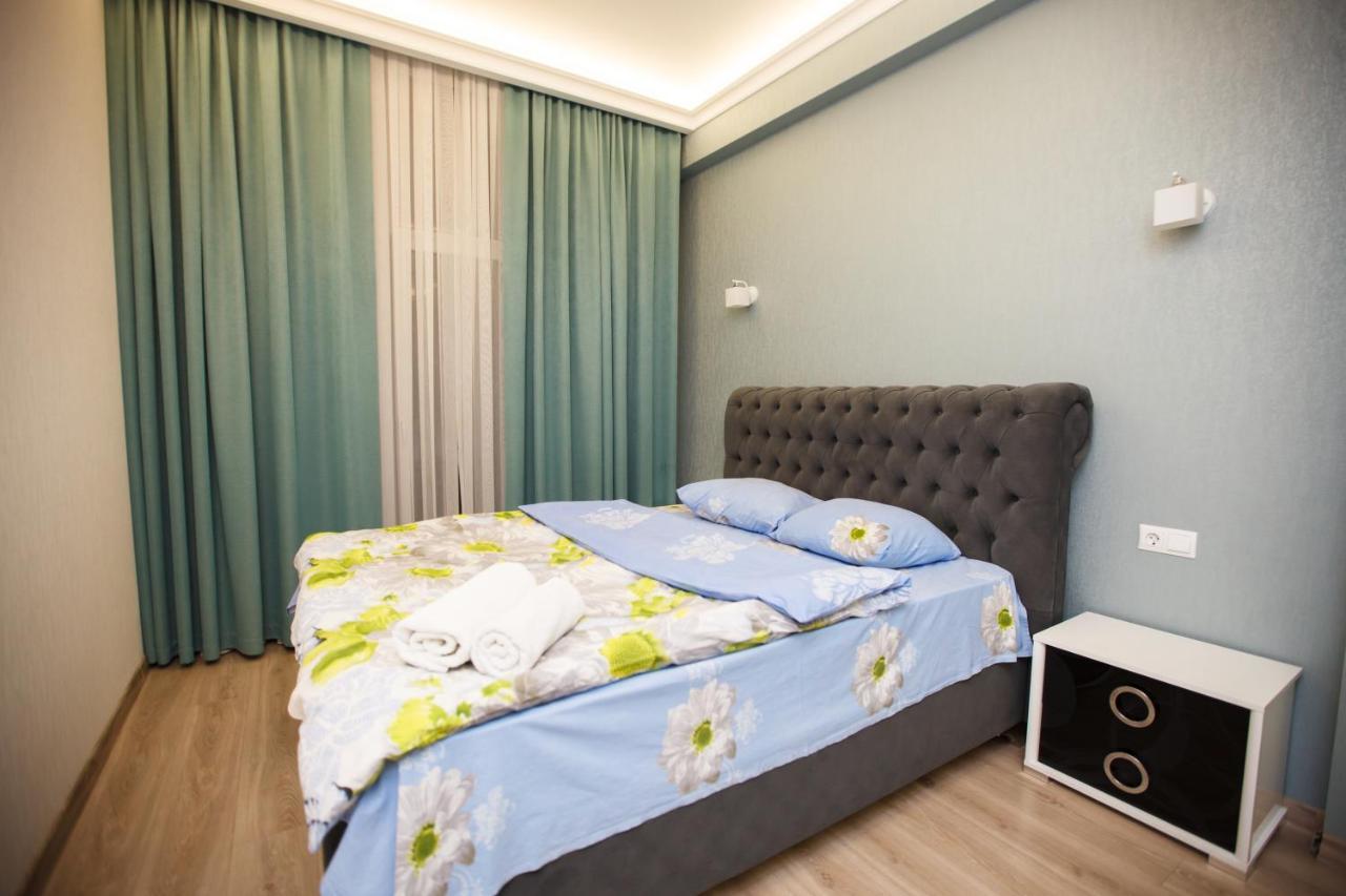 Main Street Sky House Apartments Chişinău Esterno foto