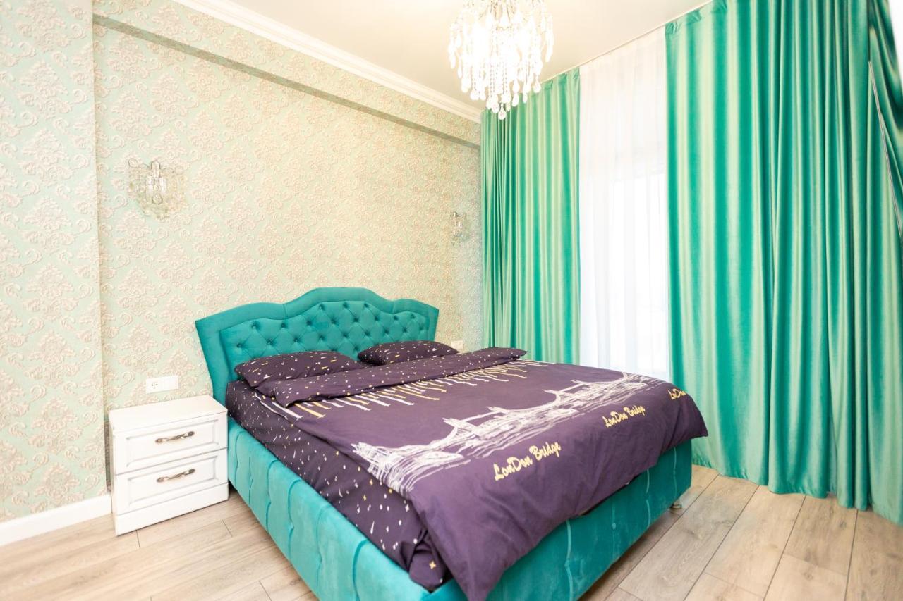 Main Street Sky House Apartments Chişinău Esterno foto
